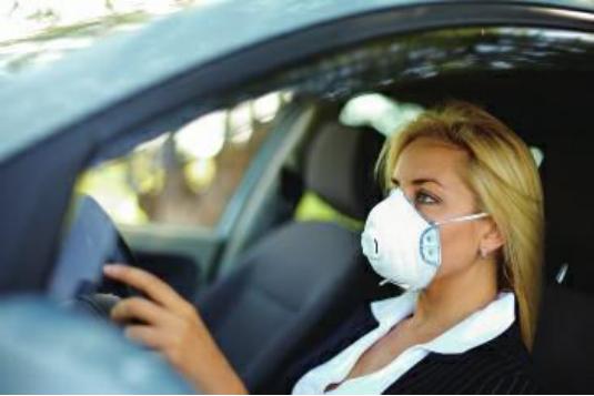 劣质的车膜有什么危害,劣质车膜和好膜对比