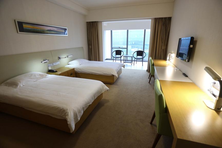 从传承跑到衣食住行苏宁承包1200管培生所有福利