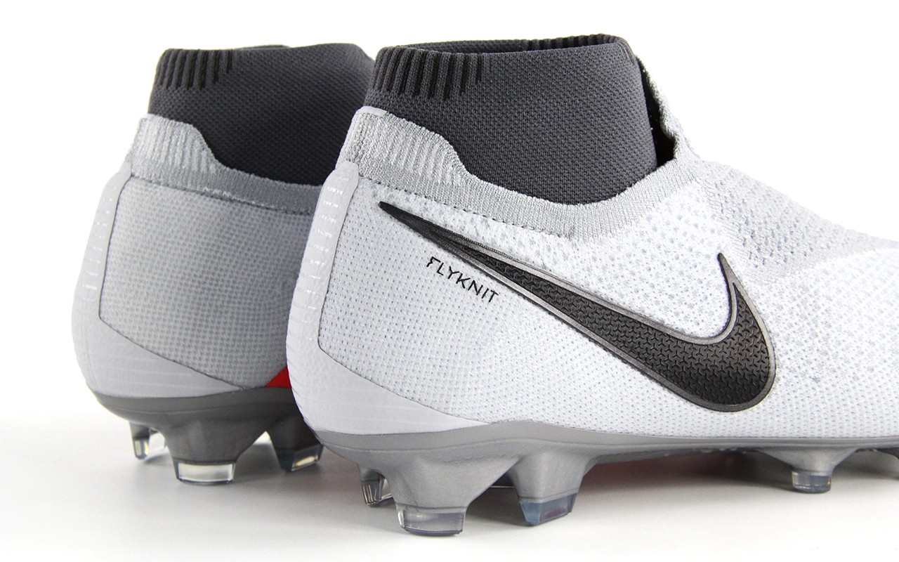 耐克暗煞phantomvsn2t,中场大师的球鞋