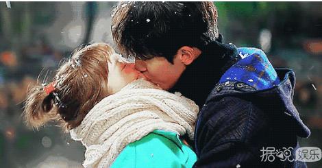 塔台吻，天台吻，红酒吻，这部剧撒糖撒不停