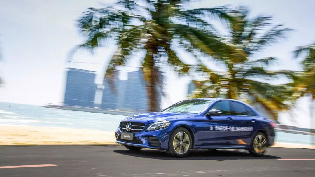 奔驰c26048v轻混亏电,老款2.0t哪个值得买