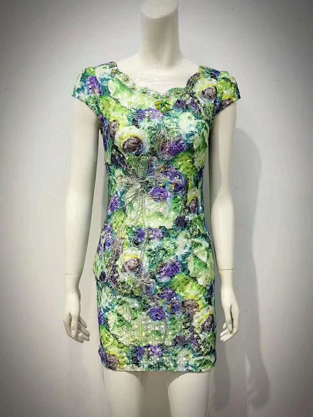 年轻款桑蚕丝旗袍特价清仓,真丝桑蚕丝旗袍断码清仓捡漏