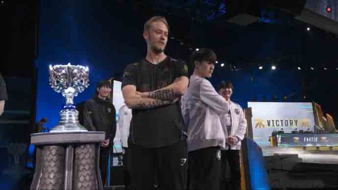 fnc中单caps怎么到了g2战队,fnc中单最新消息