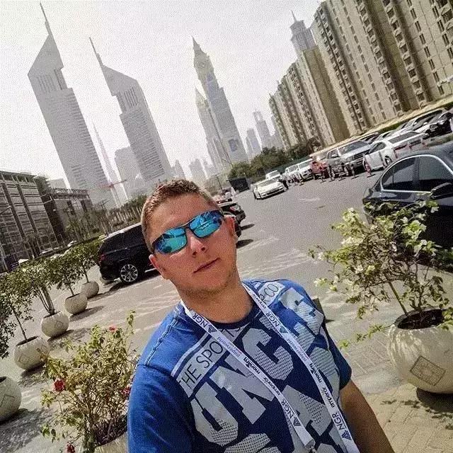 一分钟教你学会3d绘画,自学画画成功的人