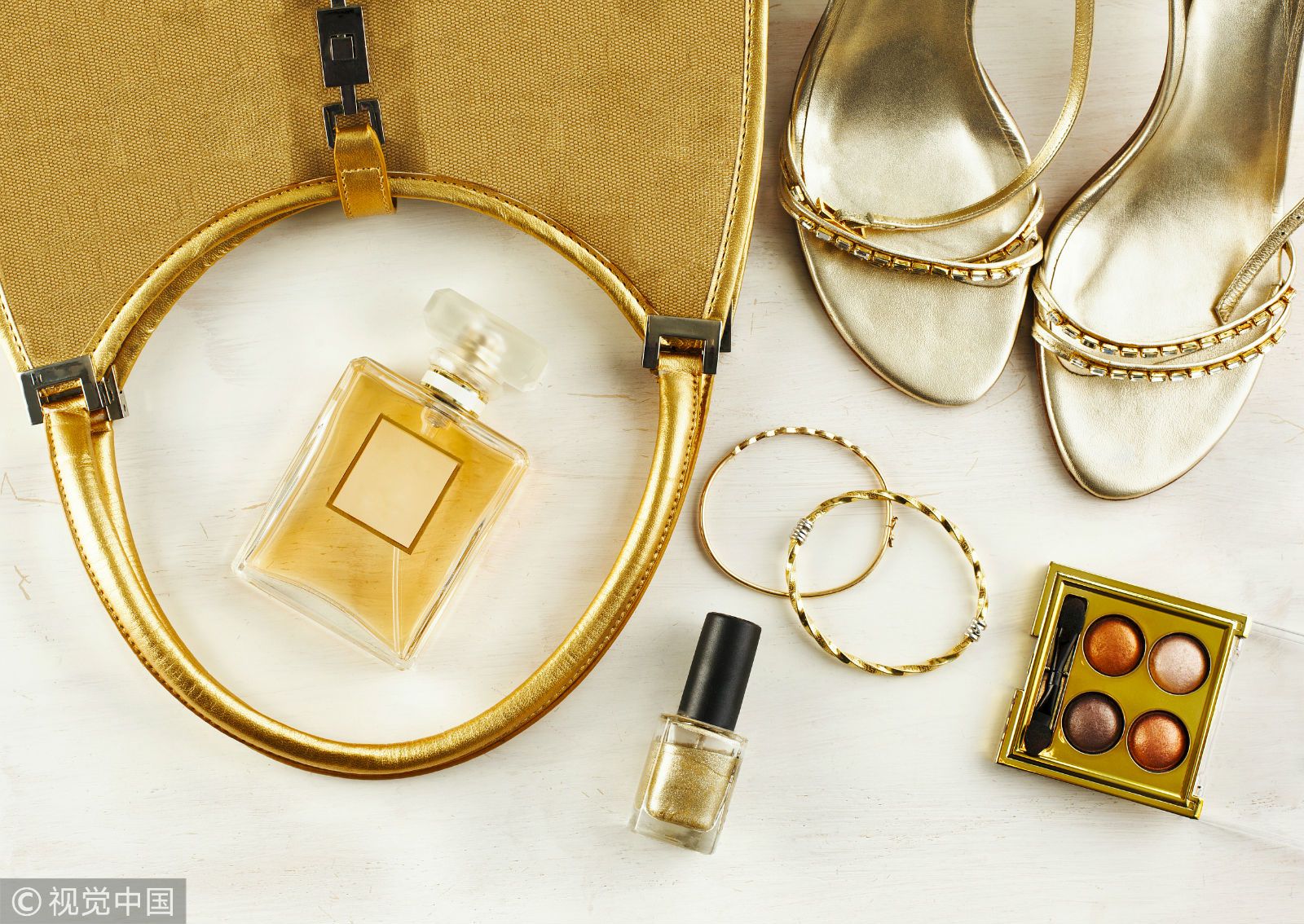 阿里和京东奢侈品,阿里巴巴京东奢侈品电商