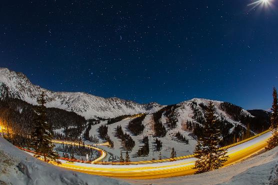 美国滑雪胜地夏天,科罗拉多滑雪的风景真是太好了