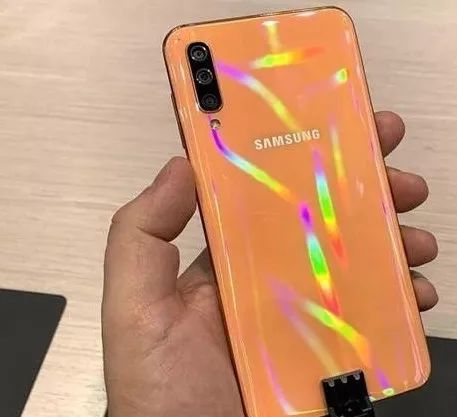 手机多久更换一次比较正常,手机多久更换一次才算正常