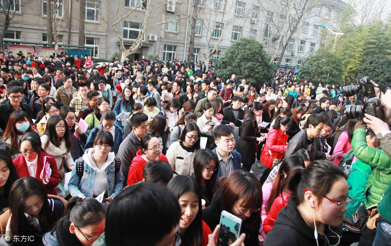 山西农信社招聘都考啥,农信社报考人多吗