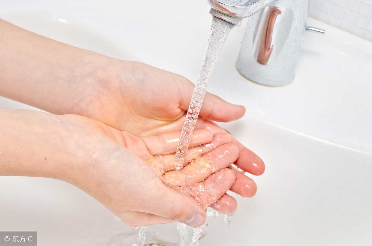 早产儿家庭护理全攻略,早产儿回家怎么照顾视频