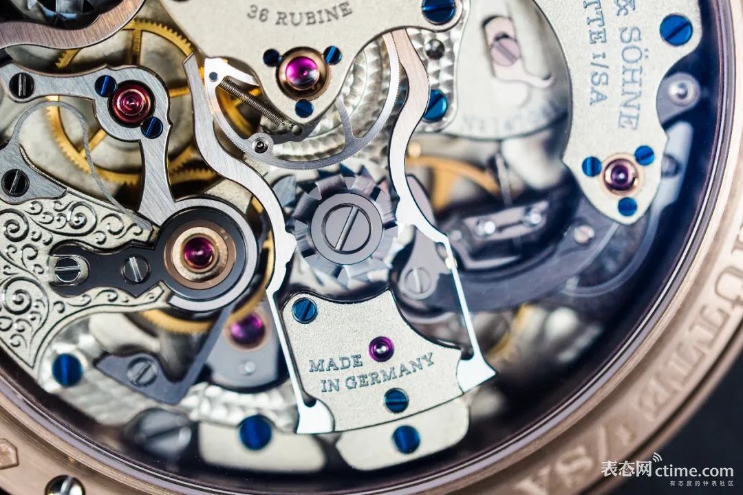 aquis400机芯怎么样,aquis400机芯