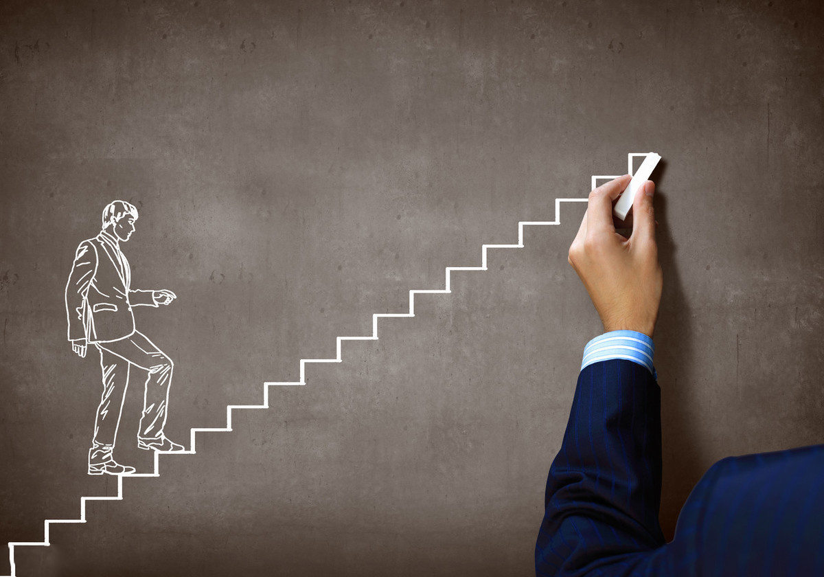 如何用两年赚20年的钱,怎么用2个月赚最多的钱