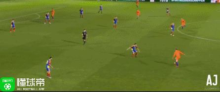 阿贾克斯门将德里赫特和德容,阿贾克斯10号德容