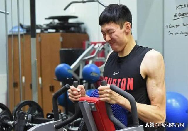 真不敢想象！火箭最需帮助的时候，却是最讨厌的人却救了他们