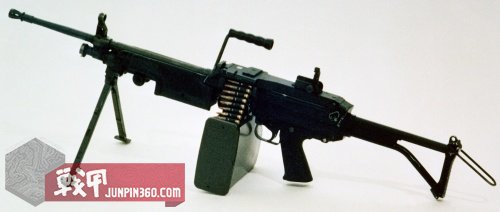 美国黑鹰战机坠落视频,十部顶级战争大片黑鹰坠落