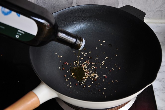 炒虾要怎么炒很脆很好吃,炒河虾怎么炒好吃又嫩