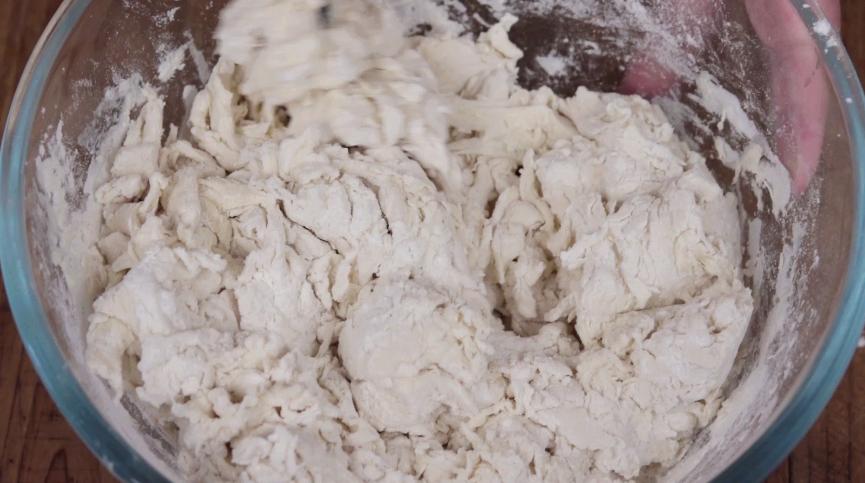 开花红糖馒头放小苏打还是泡打粉,无需醒发的红糖大枣开花馒头配方