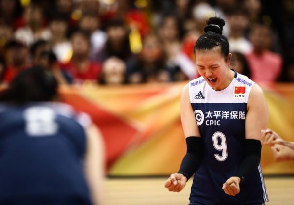 女排强势翻盘,女排上演逆转