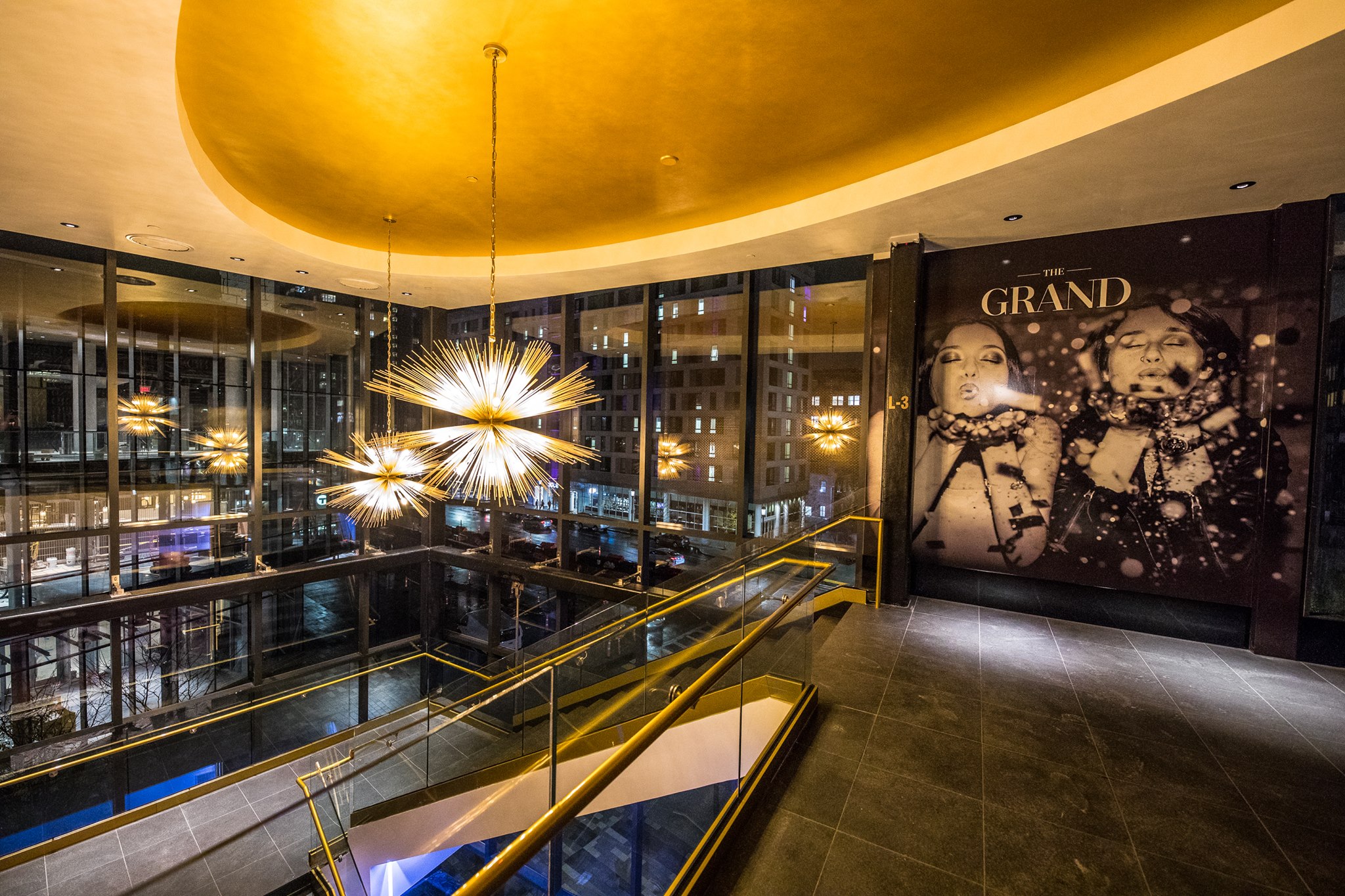 午夜波城|原来夜生活还可以这样玩!