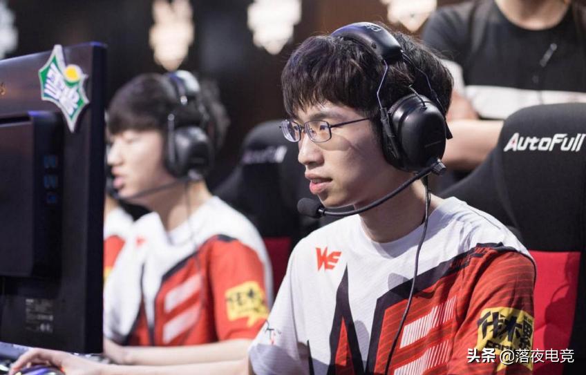 we选手957退役,957we退役仪式