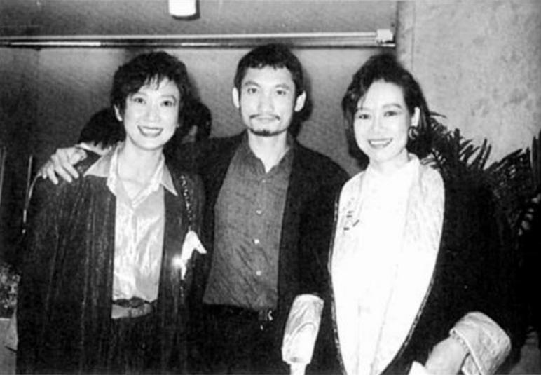 拿林青霞开刷，骂刘德华3年，一生恋3女，如何点评老流氓黄霑？