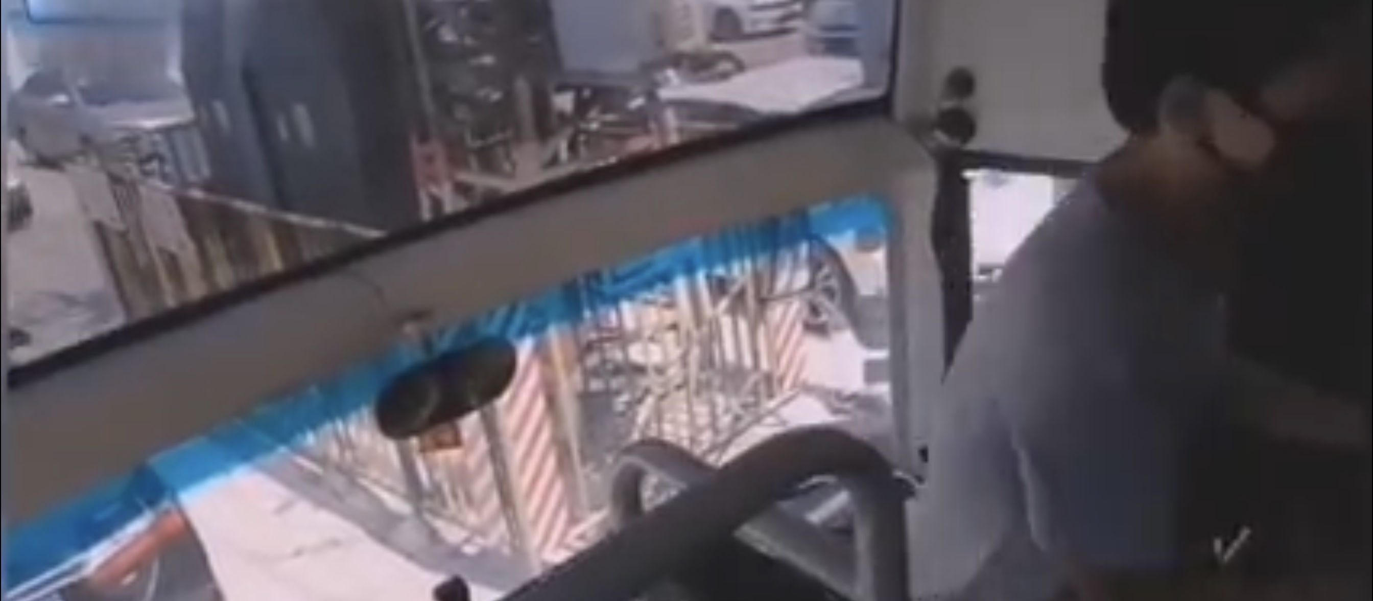 比亚迪厂内日常工作,比亚迪工厂是站着上班吗