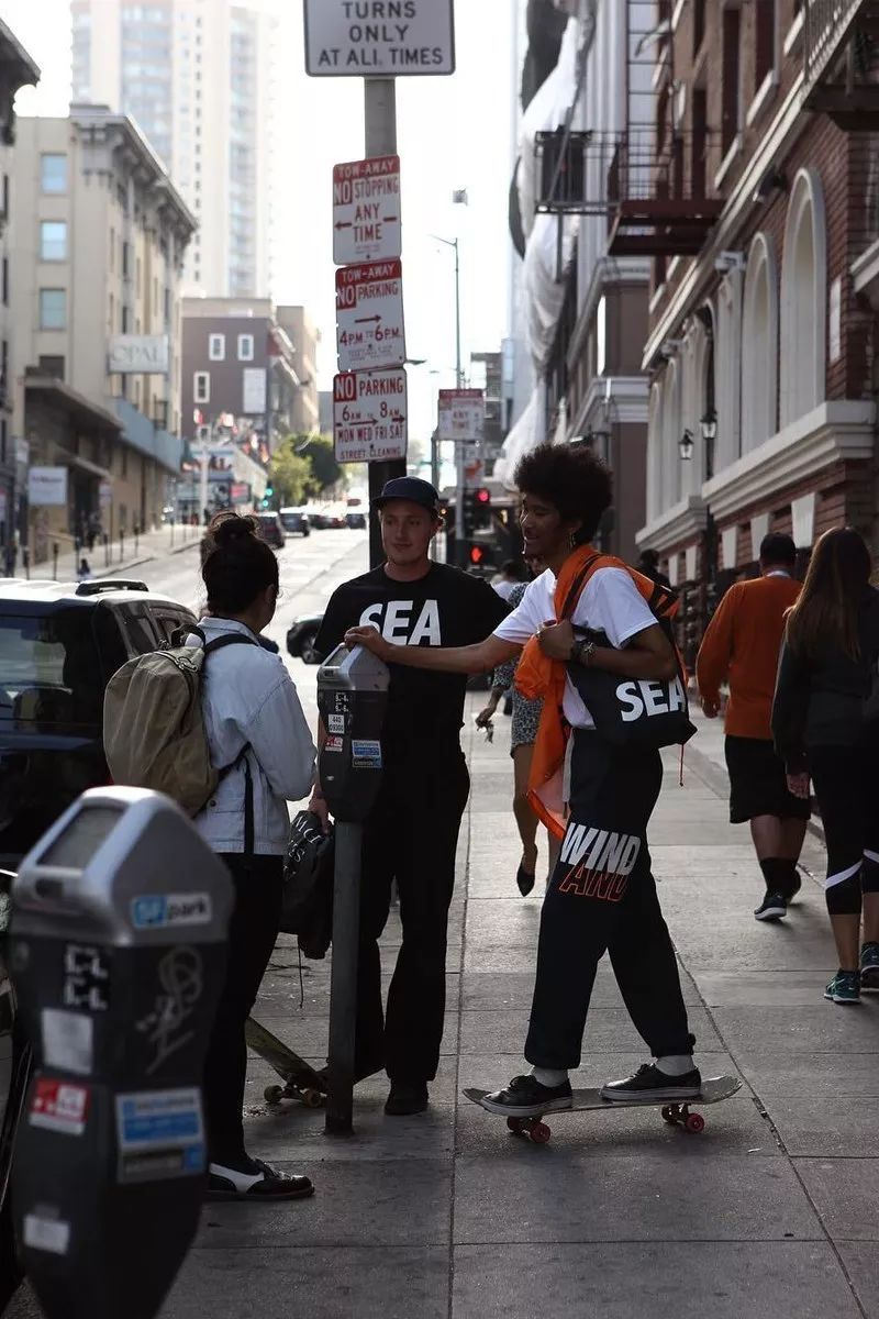 各路明星疯狂带货的新晋街头品牌，最浪的潮牌是海风WINDANDSEA