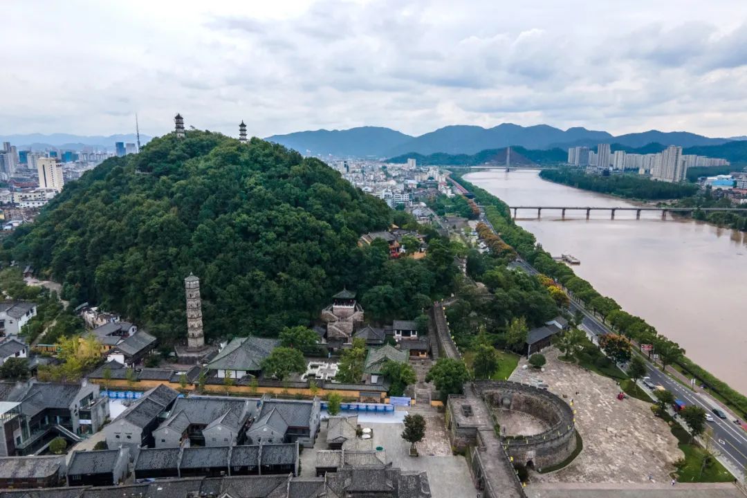 世界一生必去的51个最美的地方,全世界一生必去的100个地方