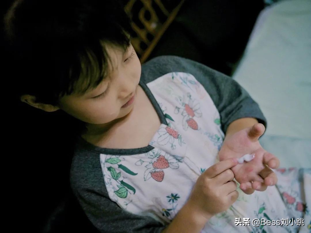 法国天然护肤品牌clarins娇韵诗,法朵适洗发沐浴露二合一