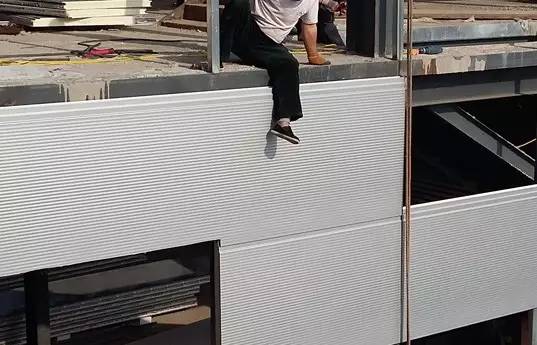 聚氨酯板安装多少钱一平,聚氨酯夹芯板安装示意图