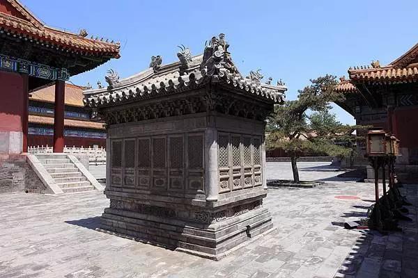 世界上最奢华的宫殿全景高清图片,历史最宏伟的皇家宫殿