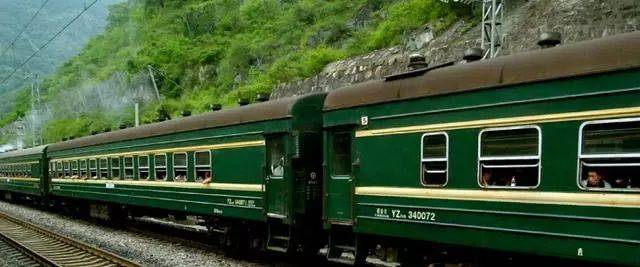 记忆中的卧铺车,回忆卧铺大巴车