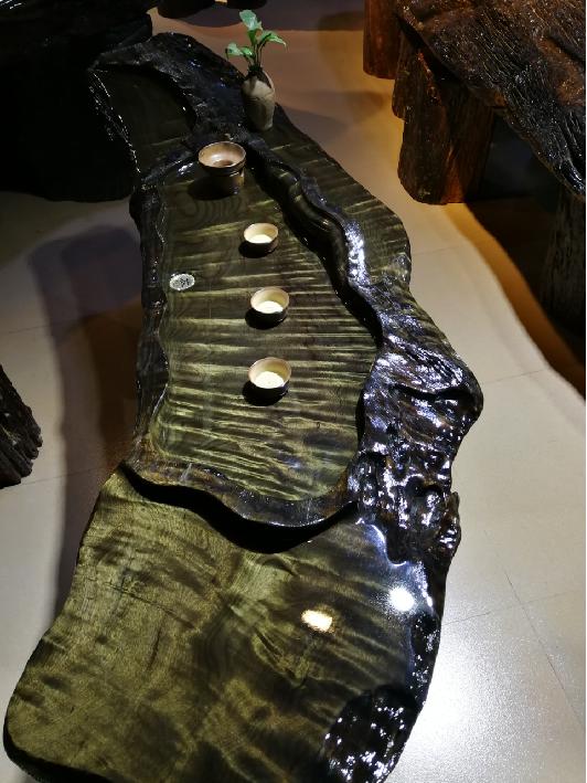 金丝楠木阴沉木和枯木有什么区别,金丝楠木阴沉木为什么夜里香味重