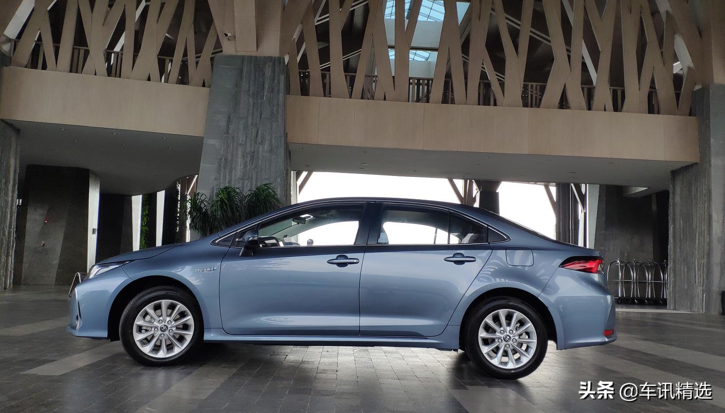 试驾卡罗拉2021款1.2tplus精英版,卡罗拉1.2t和朗逸1.5l试驾哪个好