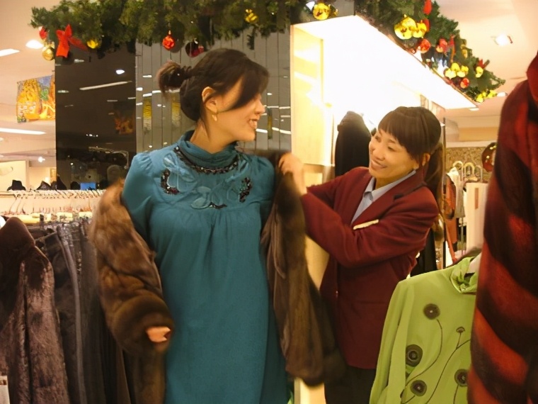 销售遇到很能讲价的客户如何搞定,面对客户频繁杀价如何一招制胜