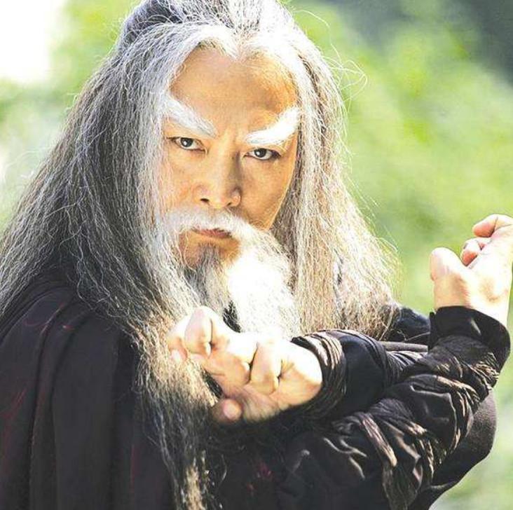 白驼山庄vs桃花岛,射雕三部曲丐帮绝技