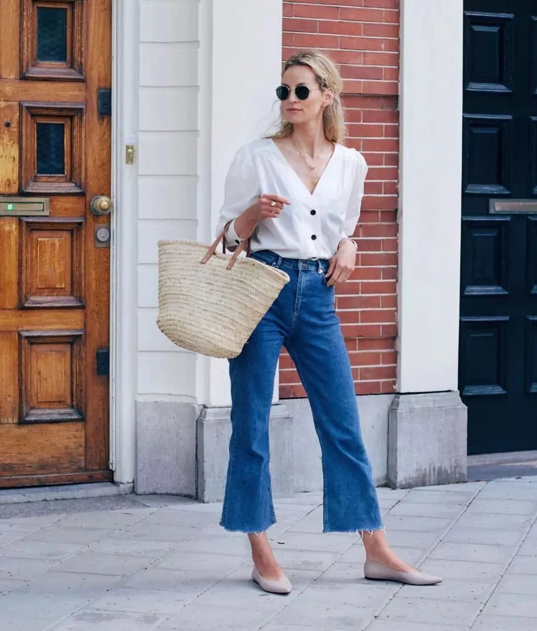 女生春夏裤子小个子,18-25岁女生建议穿这六种裤子