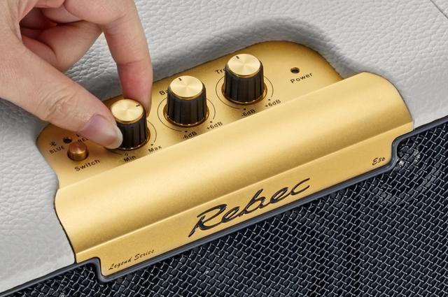 细谈雷贝琴蓝牙音箱关于网罩的黑科技。（音质通透甜美的原因）