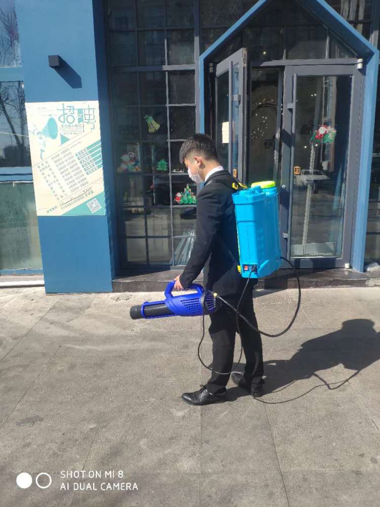 进店吃饭要亮结婚证、户口本!青岛这家饭店防疫操作真硬核