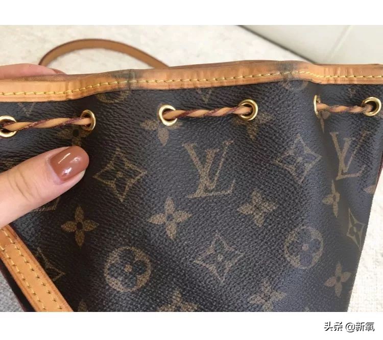 大牌包包上有瑕疵,大牌包的缺陷