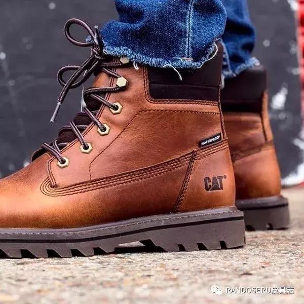 什么鞋能长期穿,羽毛球鞋有必要天天穿吗