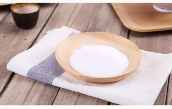 洗白衬衫怎么洗得干净,洗白色衬衫的小妙招