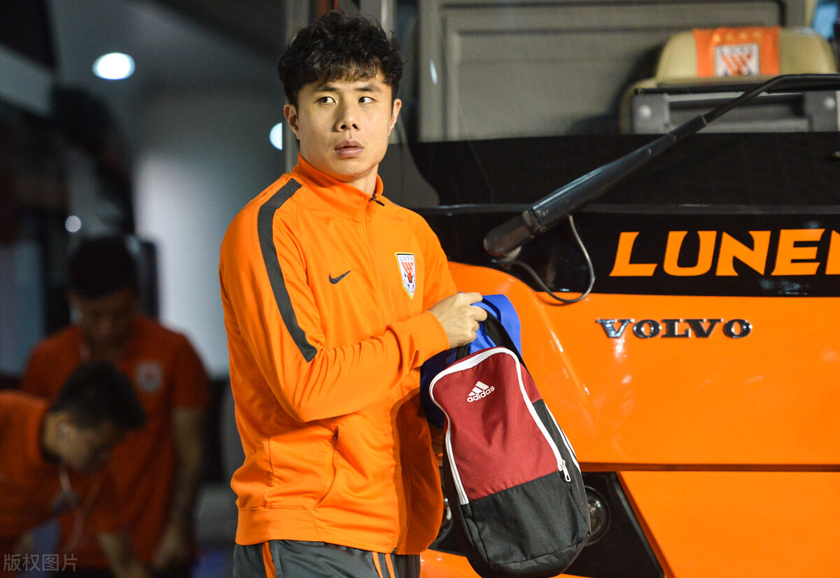 蒿俊闵是否离开鲁能,曝泰山队蒿俊闵伤情