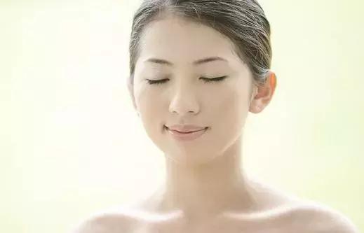 祛除大眼袋黑眼圈皱纹色斑痘痘,怎样祛除黑眼圈眼袋的方法