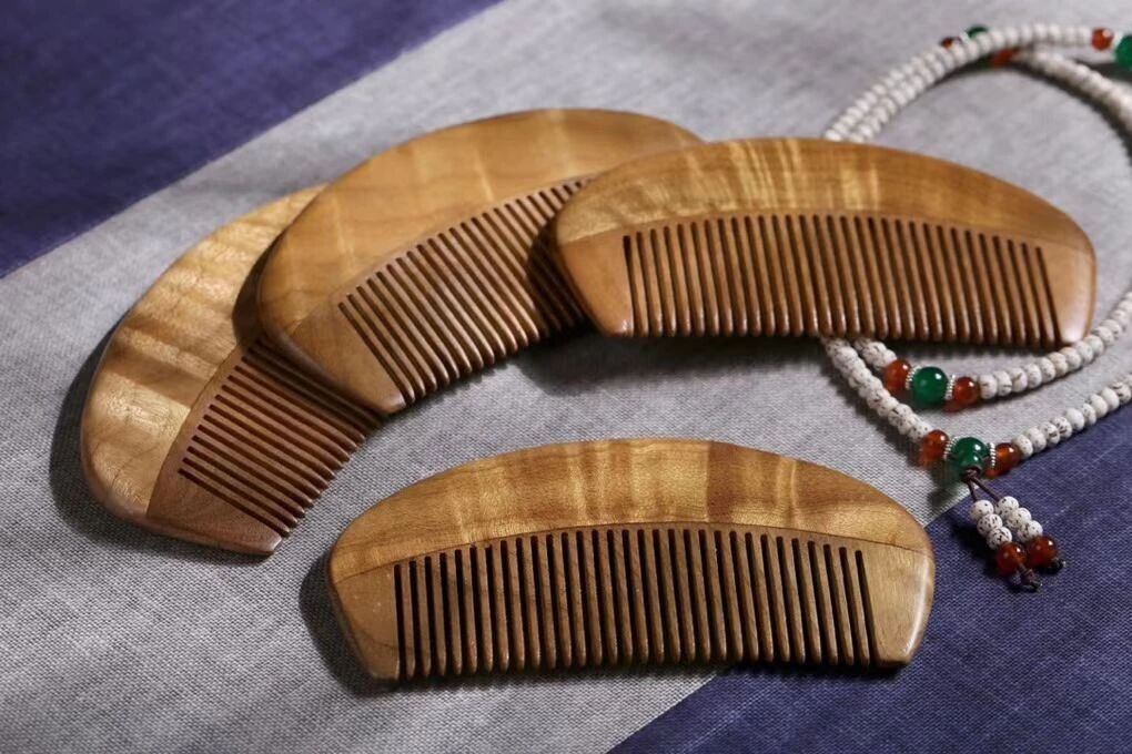 木梳方便携带,随身携带小梳子小木梳