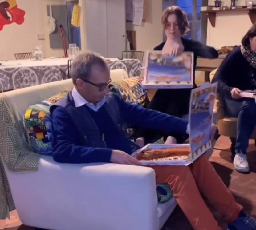 疫情期间住古堡，国外普通女大学生迅速成百万网红，获千万点赞