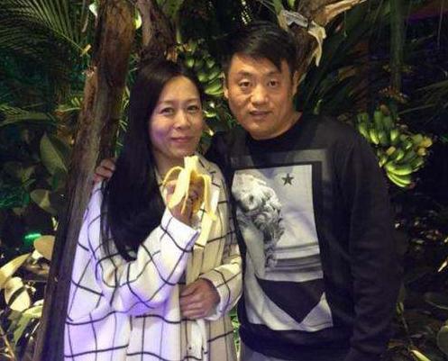 宋晓峰妻子小品,宋晓峰老婆二人转演员