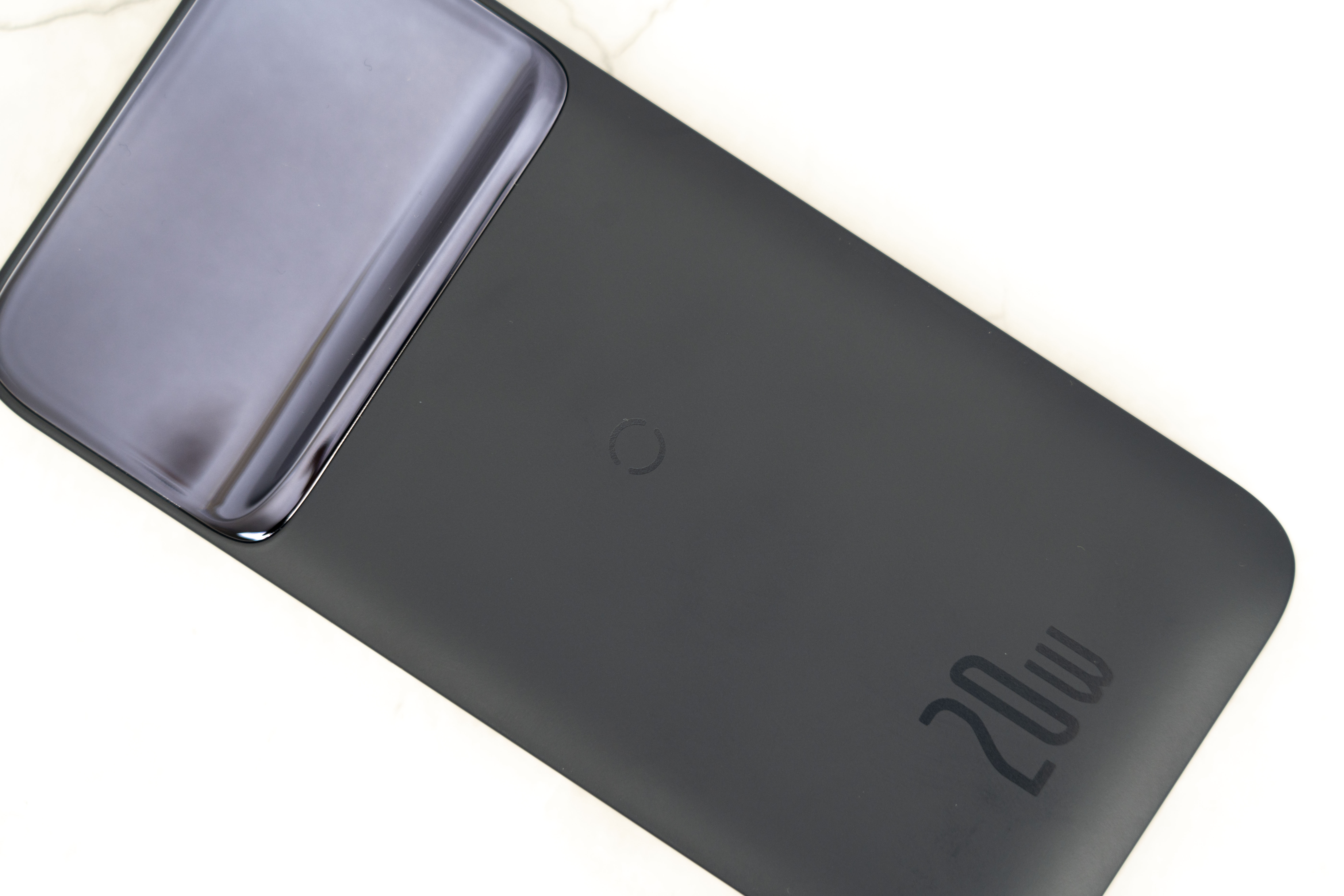 倍思10000磁吸充电宝测评,倍思无线磁吸快充