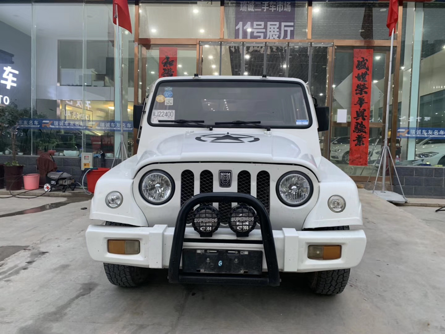 16年北汽战旗2024加长版,18年战旗二手车价格