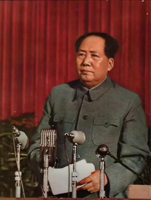 毛主席到底伟大在哪里？总结得真好！