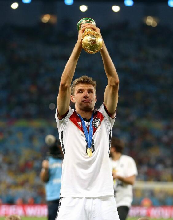 足坛十大争议判罚,足坛史上影响力最深的十大明星